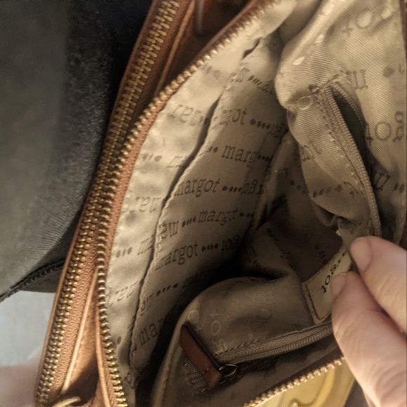 Margot leather adjustable strap purse in brown. - Picture 7 of 13